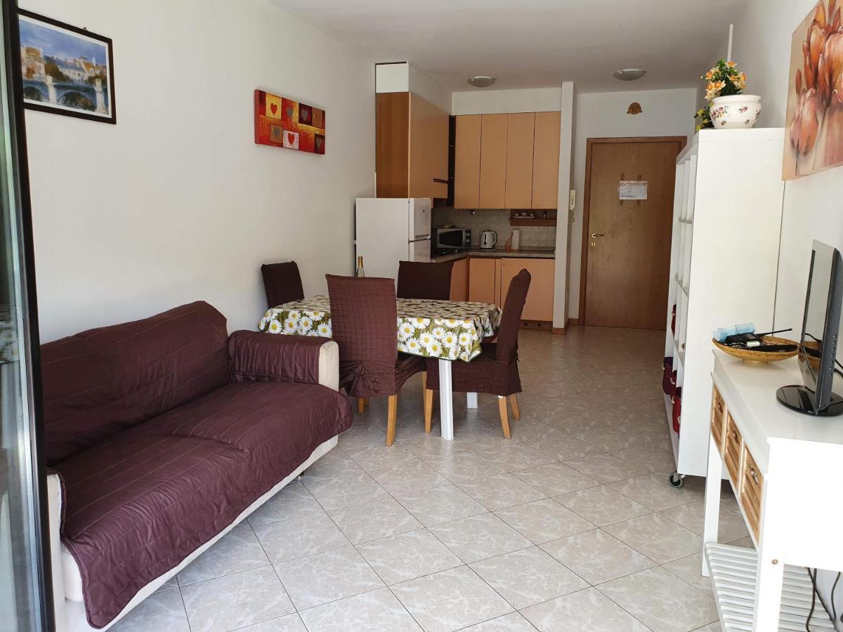 Lago Residence Desenzano del Garda Bagian luar foto