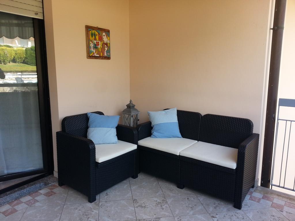 Lago Residence Desenzano del Garda Bagian luar foto